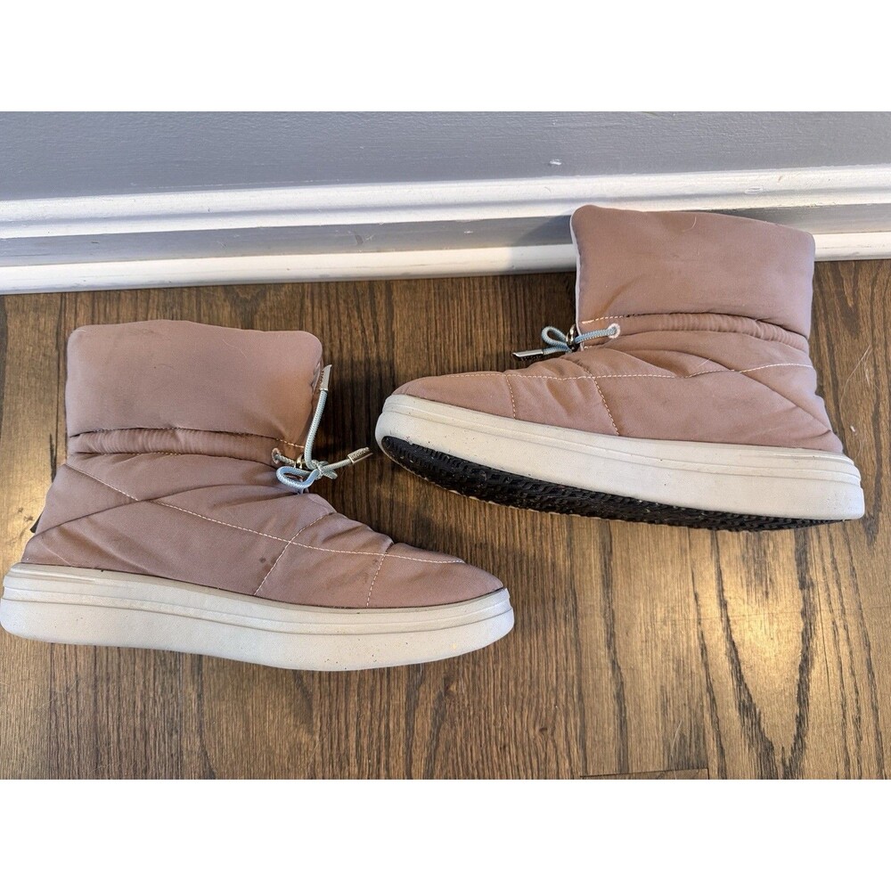 Hey Dude Woman’s Size 10 Margot Eco Bootie Boot Antique Rose Water Resistant - Picture 7 of 10